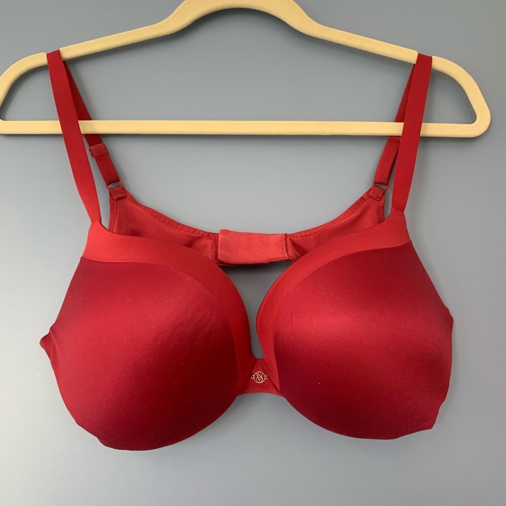 Victoria’s Secret bra